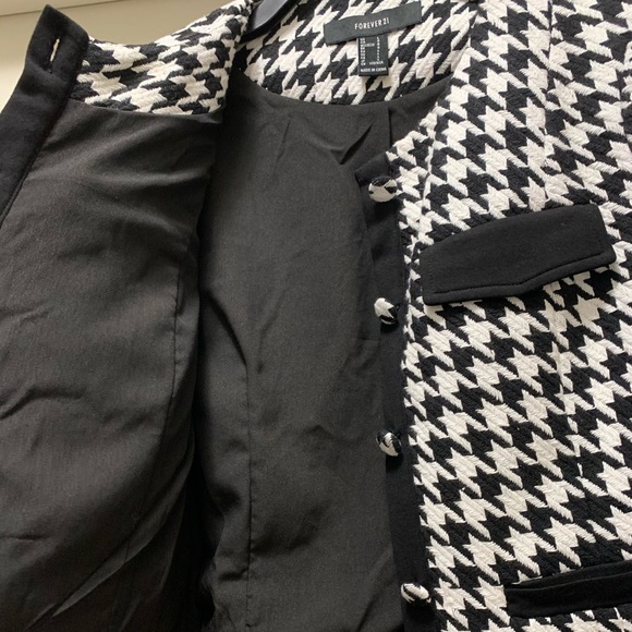 NWOT Houndstooth Blazer Large - Picture 3 of 9